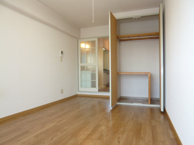 アーク・プラザの寝室|洋室