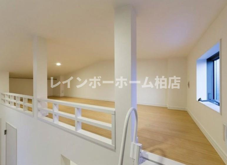 担当エリアのルームアドバイザーが直接対応いたしますの内装|おしゃれな内装です