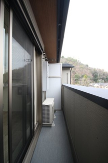 【バルコニー】 | エントランスライフ宝ヶ池