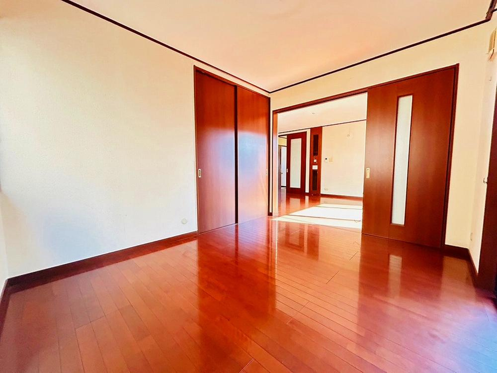 仁和寺本町5丁目　中古一戸建ての子供部屋|洋室6.69帖
■物件内覧・資金計画相談・住宅ローン相談、リフォーム相談、お問合せ受付中■
※当日・翌日のご内覧、ご相談はお電話でのお問合せがスムーズです！