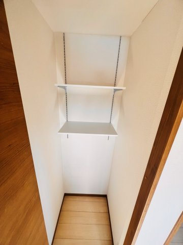 リッツ広川の設備|LDK側にも収納が＾＾