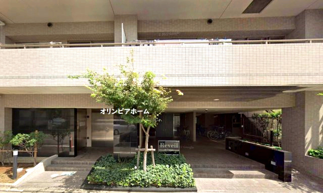 レヴィール瑞江　専用庭付　角部屋　79.37㎡　４LDK　リフォーム済のエントランス