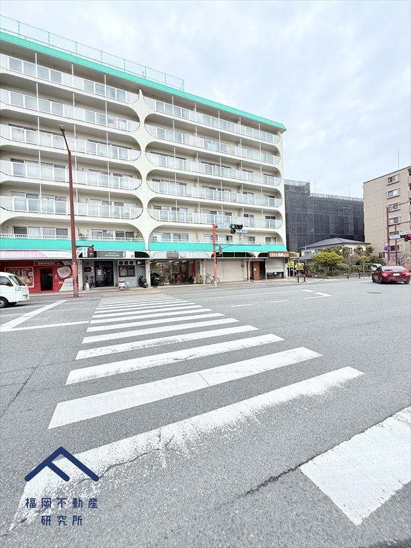 グリーンマンション野間の外観