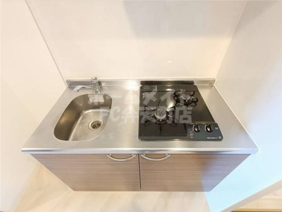 【キッチン】 | エグゼ弁天町 | キッチンです