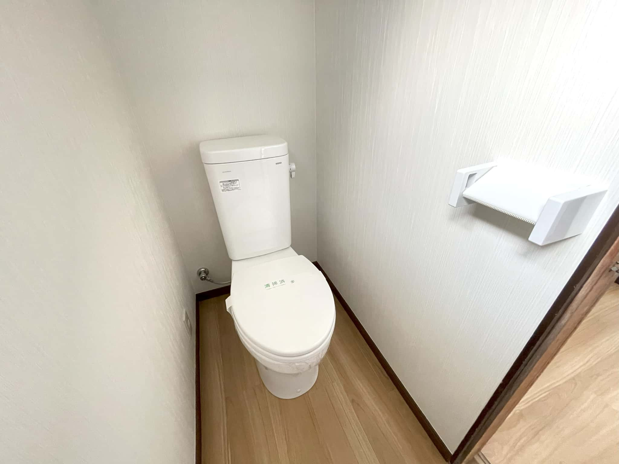 八丁目貸家のトイレ