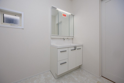 【独立洗面台】 | サンコート葛原