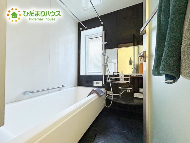 【浴室】 | 大洗町五反田　中古戸建 | 清潔感のある浴室はゆったり浸かれて日頃の忙しさから解放してくれます(^^♪