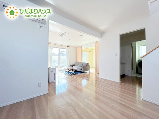 【居間・リビング】 | 大洗町五反田　中古戸建 | 家族団らんの時間も増えそうなくつろぎのＬＤＫ☆