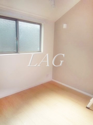 【居間・リビング】 | ソレイユ西国分寺  | 洋室です。