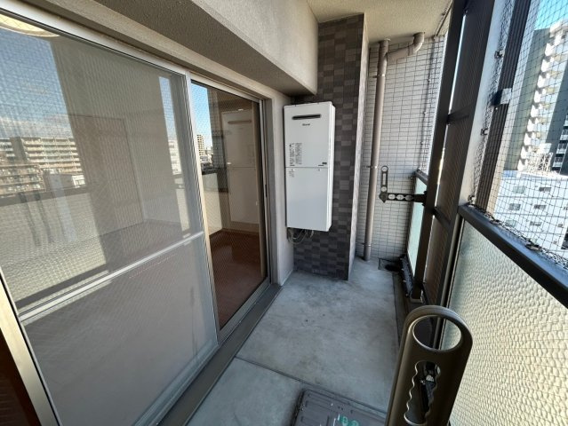 ル・シャンパーニュのバルコニー|ル・シャンパーニュ