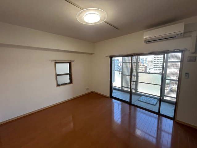 ル・シャンパーニュの居間・リビング|ル・シャンパーニュ