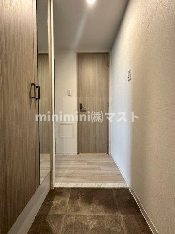 エスリードレジデンス大阪谷町ザ・マークスの玄関