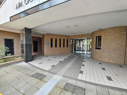 【エントランス】アパガーデンコート蓬莱町 