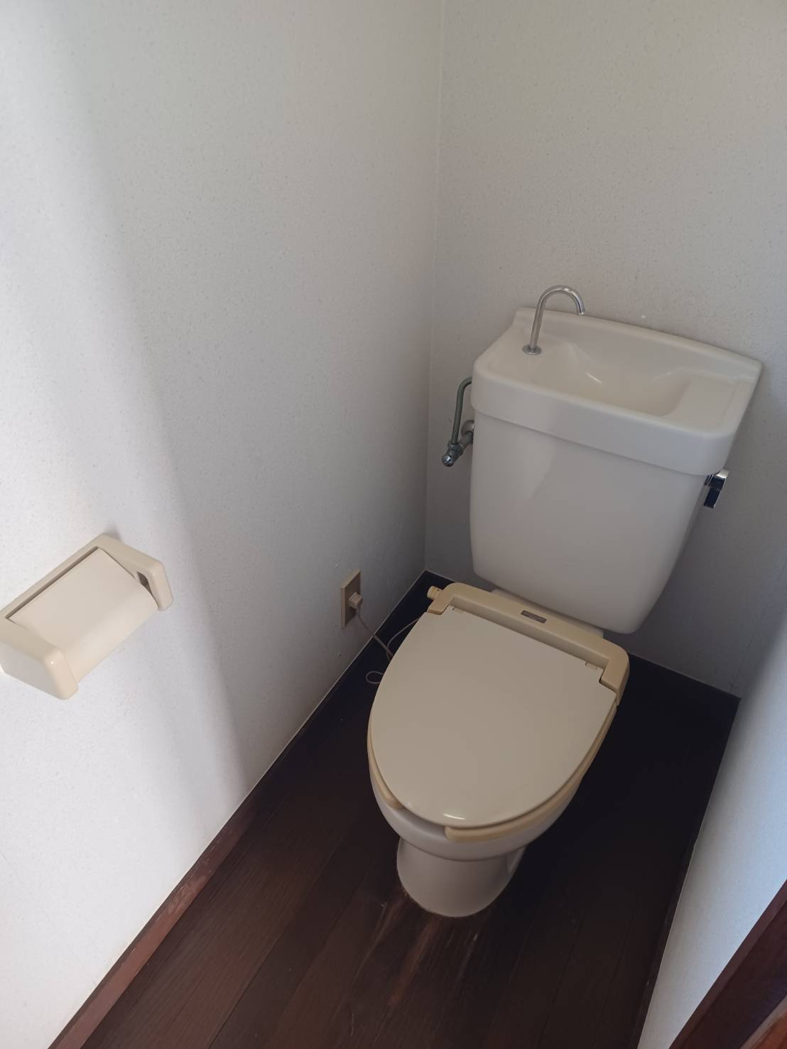 Reno Wakaba Iwakiのトイレ