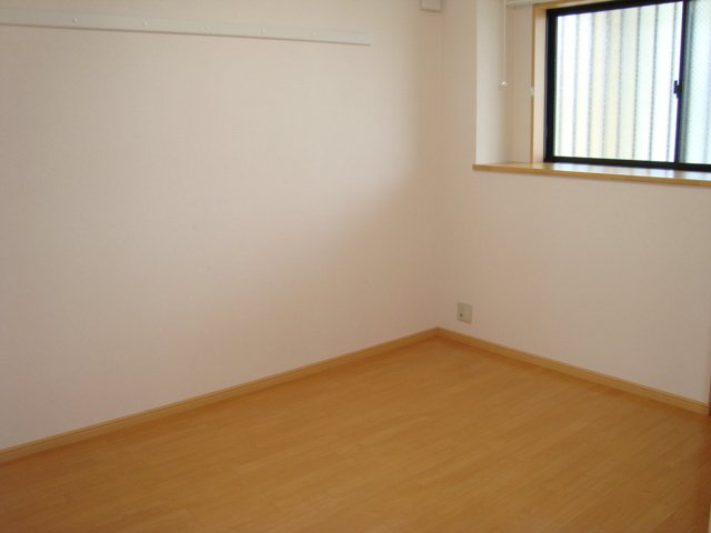 ＳＵＣＣＥＥＤの内装|洋室