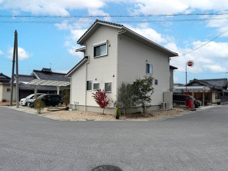 近江八幡市小田町　中古戸建の外観