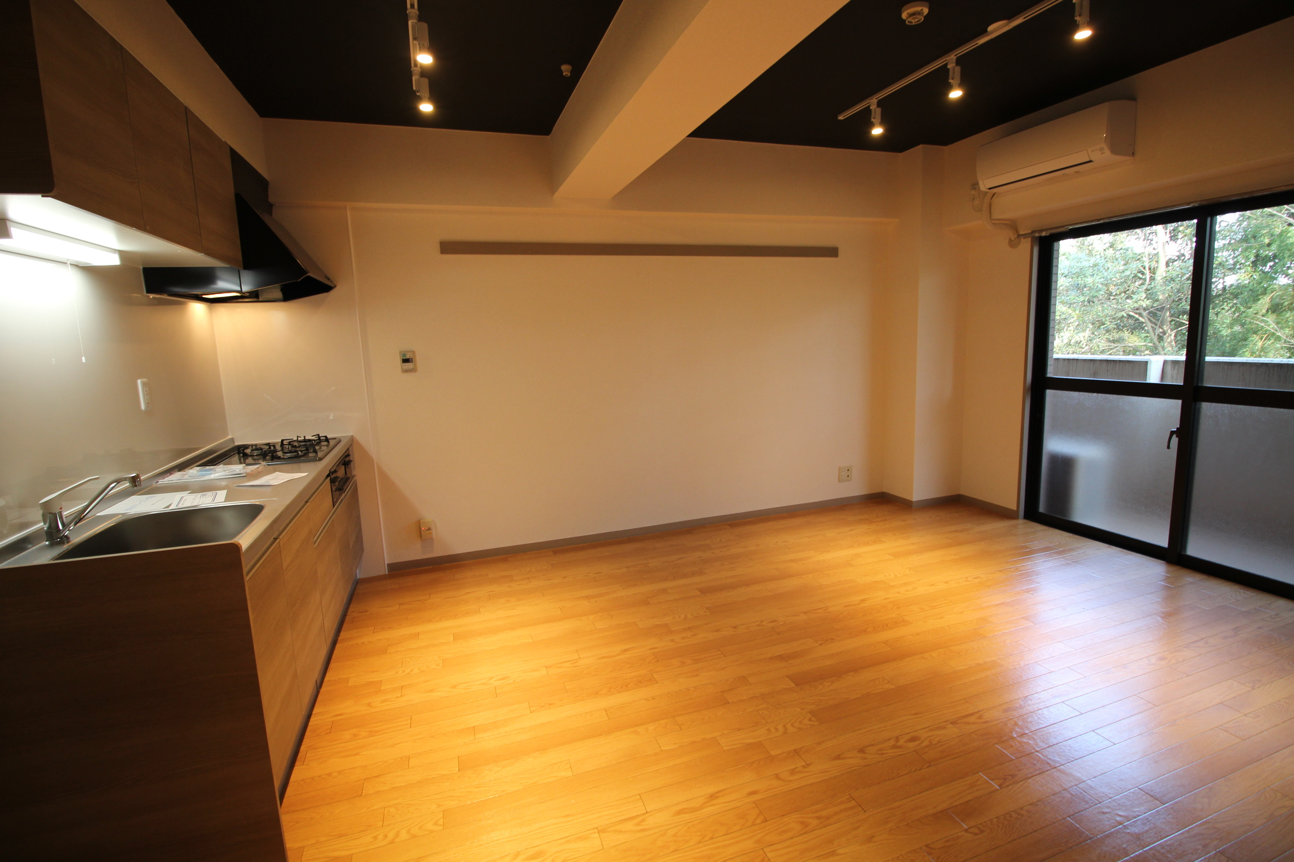 クレセントメゾンドール