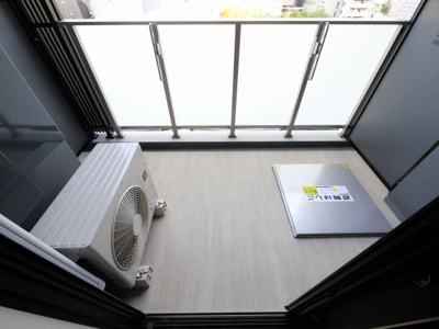 【バルコニー】 | ルネフラッツ谷町四丁目 | 広々としたバルコニーです