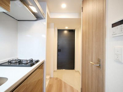 【玄関】 | ルネフラッツ谷町四丁目 | シンプルで使いやすい玄関です