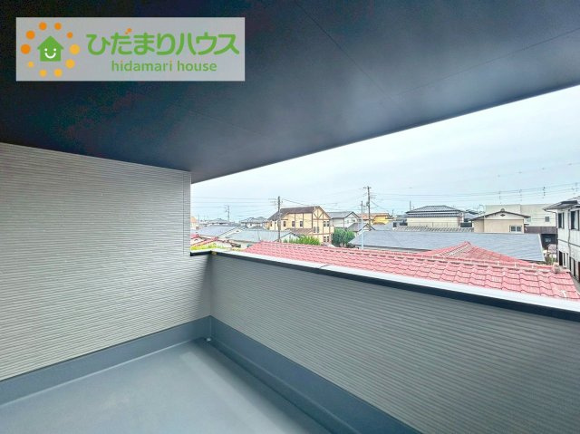 日立市東金沢町8期　新築戸建のバルコニー|人気が高いインナーバルコニーを採用♪天候を気にせず洗濯物を干せ、紫外線も気にせずに済みます(*^^)v