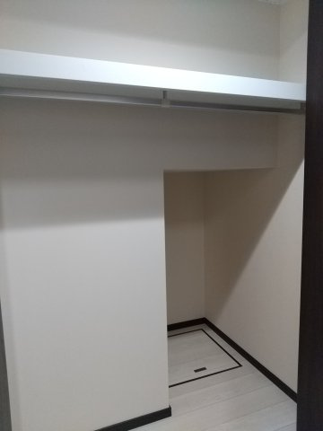ブルジェオンBの収納