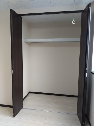 ブルジェオンBの収納
