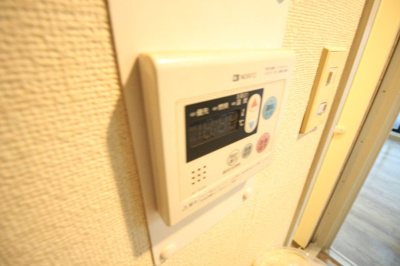 【設備】 | エクセル長池 | 給湯器リモコン