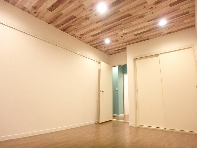 サニーハイツ神戸B