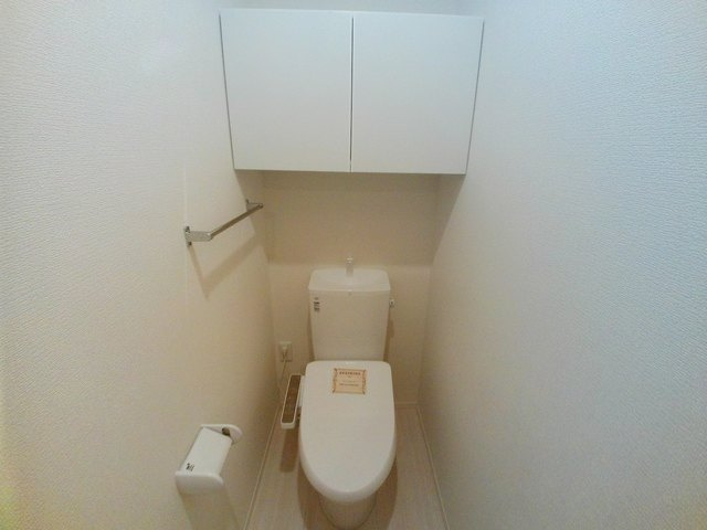 D-room旗塚通のトイレ