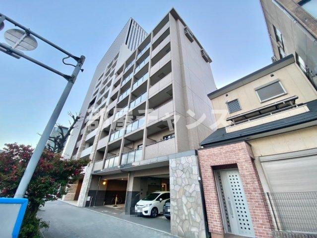グリシーヌ名駅の外観