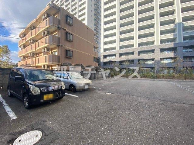 フィレンツェ名駅の駐車場