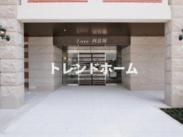 LUXE西長堀のエントランス|選べる家電プランあり！！
