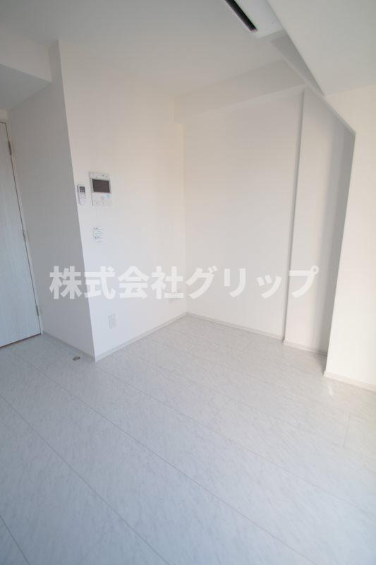 ハーモニーレジデンス横浜大通り公園EIRAKUの洋室