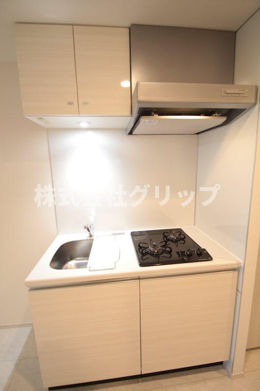 ハーモニーレジデンス横浜大通り公園EIRAKUのキッチン