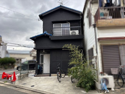 【駐車場】 | 大野芝町　中古戸建 | 南堺病院まで徒歩９分！突然の怪我や体調不良の時にも安心ですね！