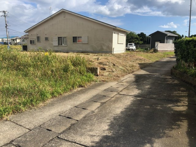 南房総市千倉町瀬戸の売地の前面道路含む現地写真