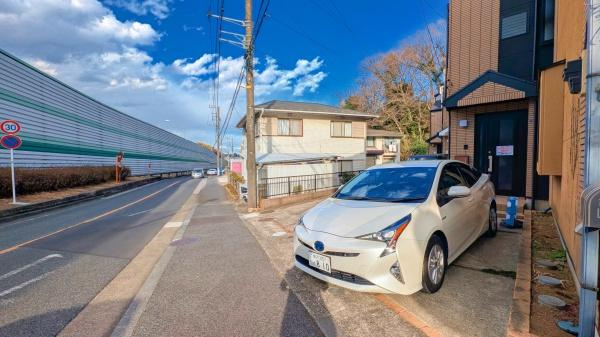 横浜市保土ケ谷区星川３丁目の中古一戸建の前面道路含む現地写真|周辺環境も合わせてご案内させて頂きます！
お気軽にお問い合わせ下さい！