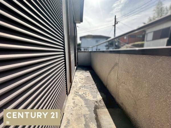 紀の川市貴志川町北の中古一戸建のバルコニー