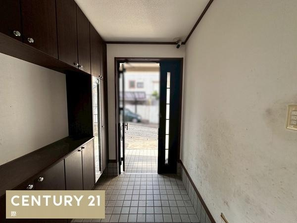 紀の川市貴志川町北の中古一戸建の玄関