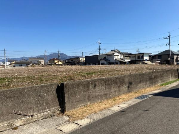 岩出市野上野　土地の前面道路含む現地写真