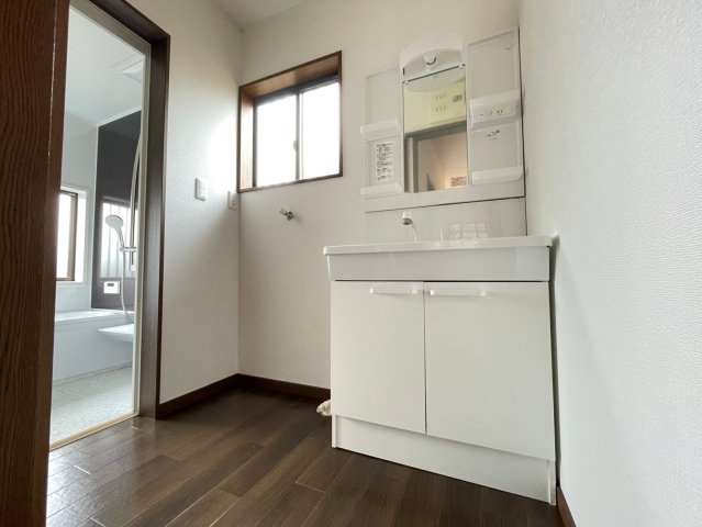 中古住宅白子町中里の脱衣所