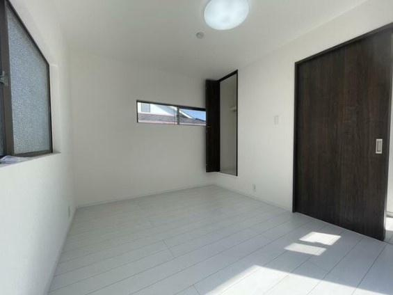 宮崎市東大淀　中古戸建の洋室