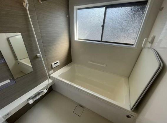 宮崎市東大淀　中古戸建の浴室