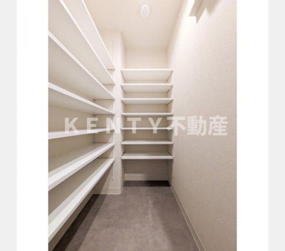 【その他】 | テラス鵜の木ノース | その他画像シューズインクローゼット