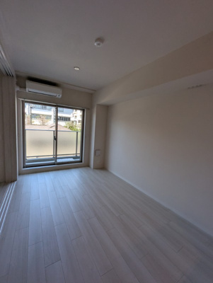 【居間・リビング】 | テラス鵜の木ノース | ゆったりとしたリビングです