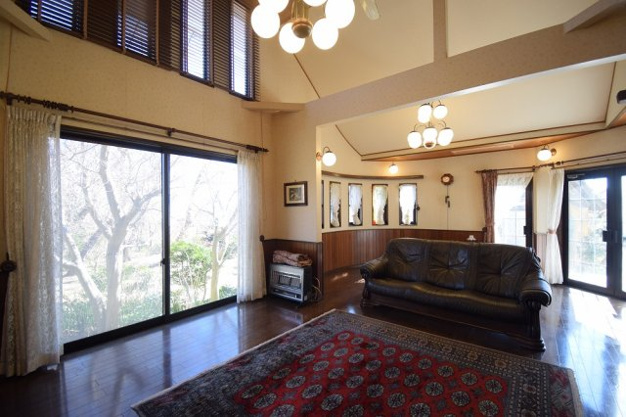 【居間・リビング】 | 大室高原別荘地　戸建