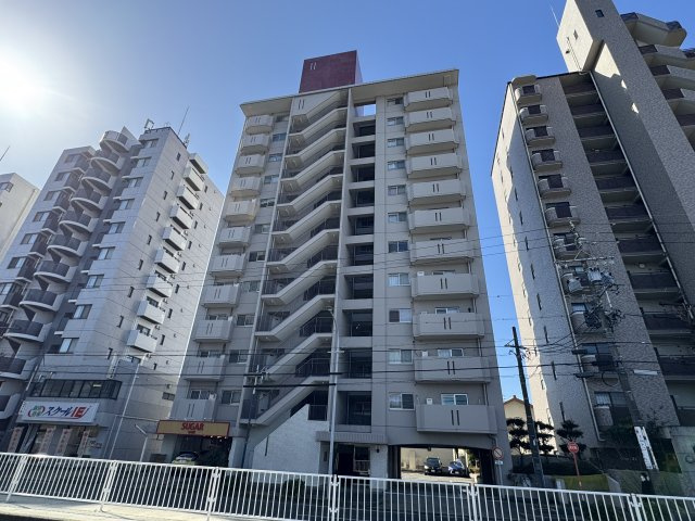 イトーピア植田マンションの外観