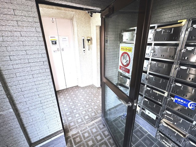 鳴神ビルのその他共用部分