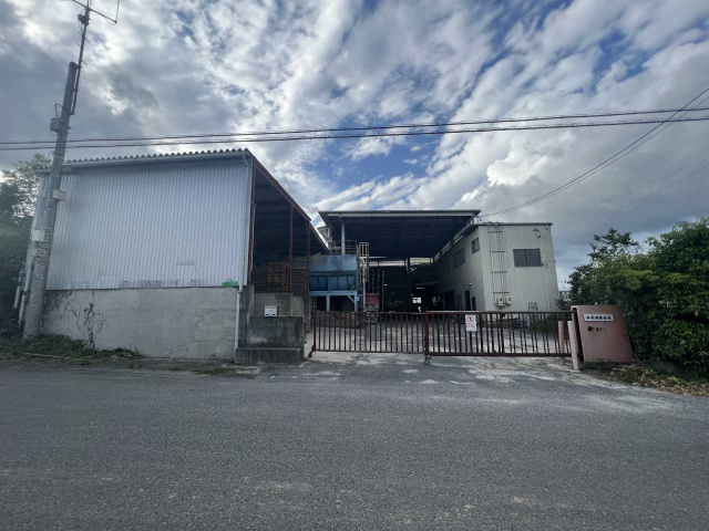 河合町2丁目貸工場の外観