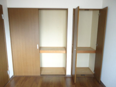 【収納】 | アムールエバーハイツ | 洋室収納